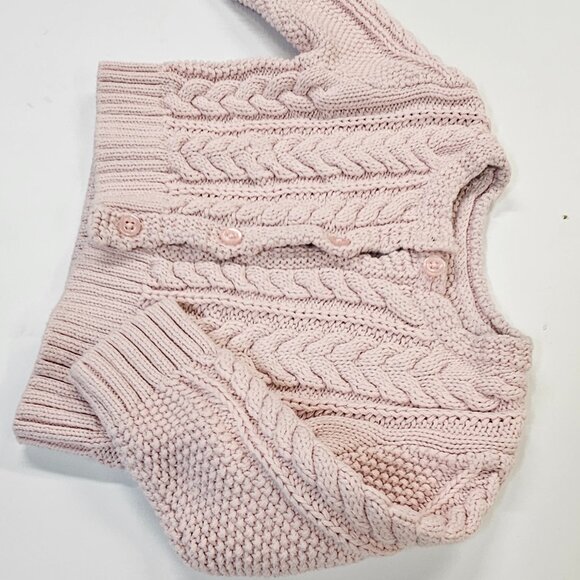 Baby GAP knitted cardigan 3-6 months - Picture 2 of 4